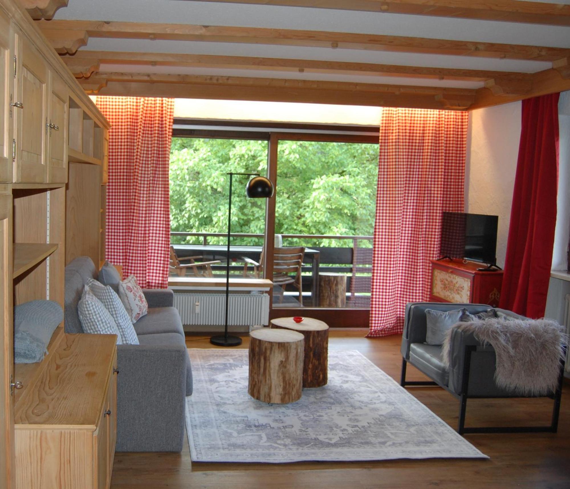 Ferienwohnung Mit Balkon I Bergblick I Parkplatz Apartment One Бад Хинделанг Екстериор снимка